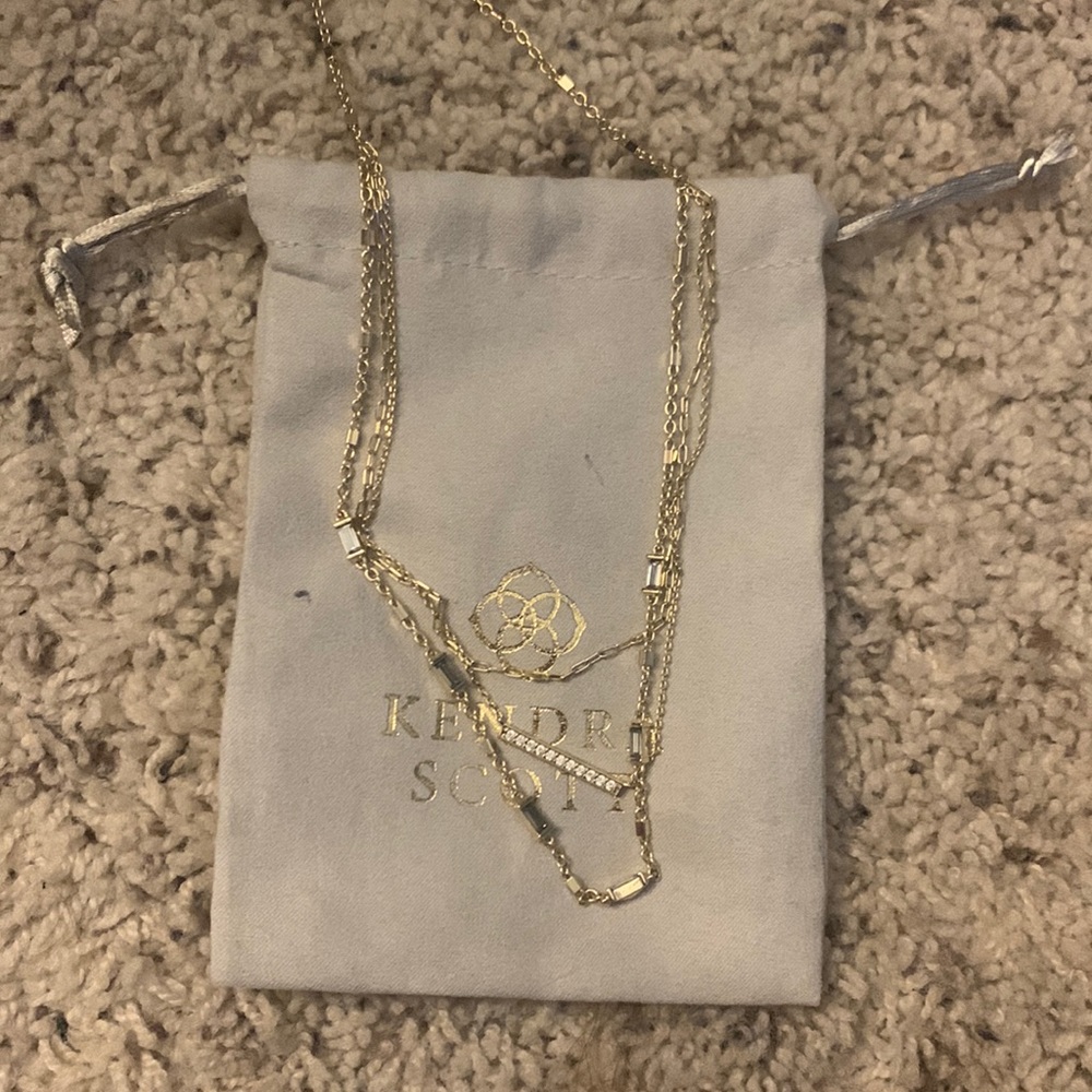 Kendra Scott Addison Triple Strand Necklace in Gold.
